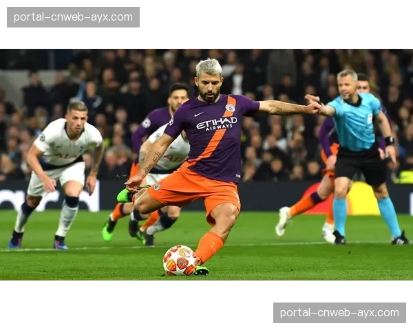 VAR争议再起：热刺vs布莱顿比赛中点球判罚引发双方教练激烈抗议